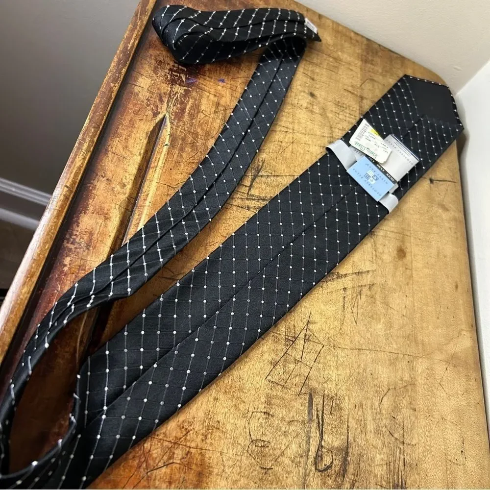 Geoffrey Beene Black Silk Tie Silver & Gray Diagonal Lines & Dots NWT New
